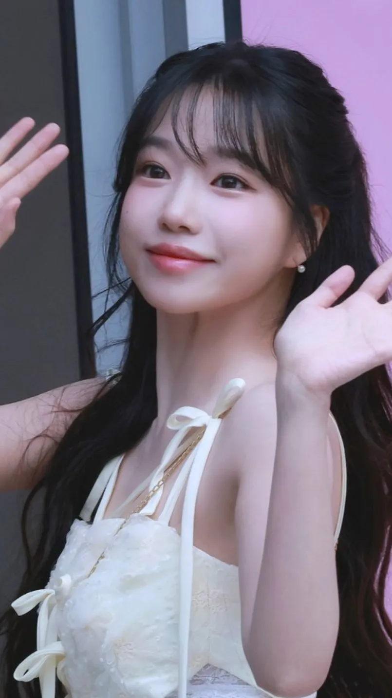 ai character: Jo Yuri background