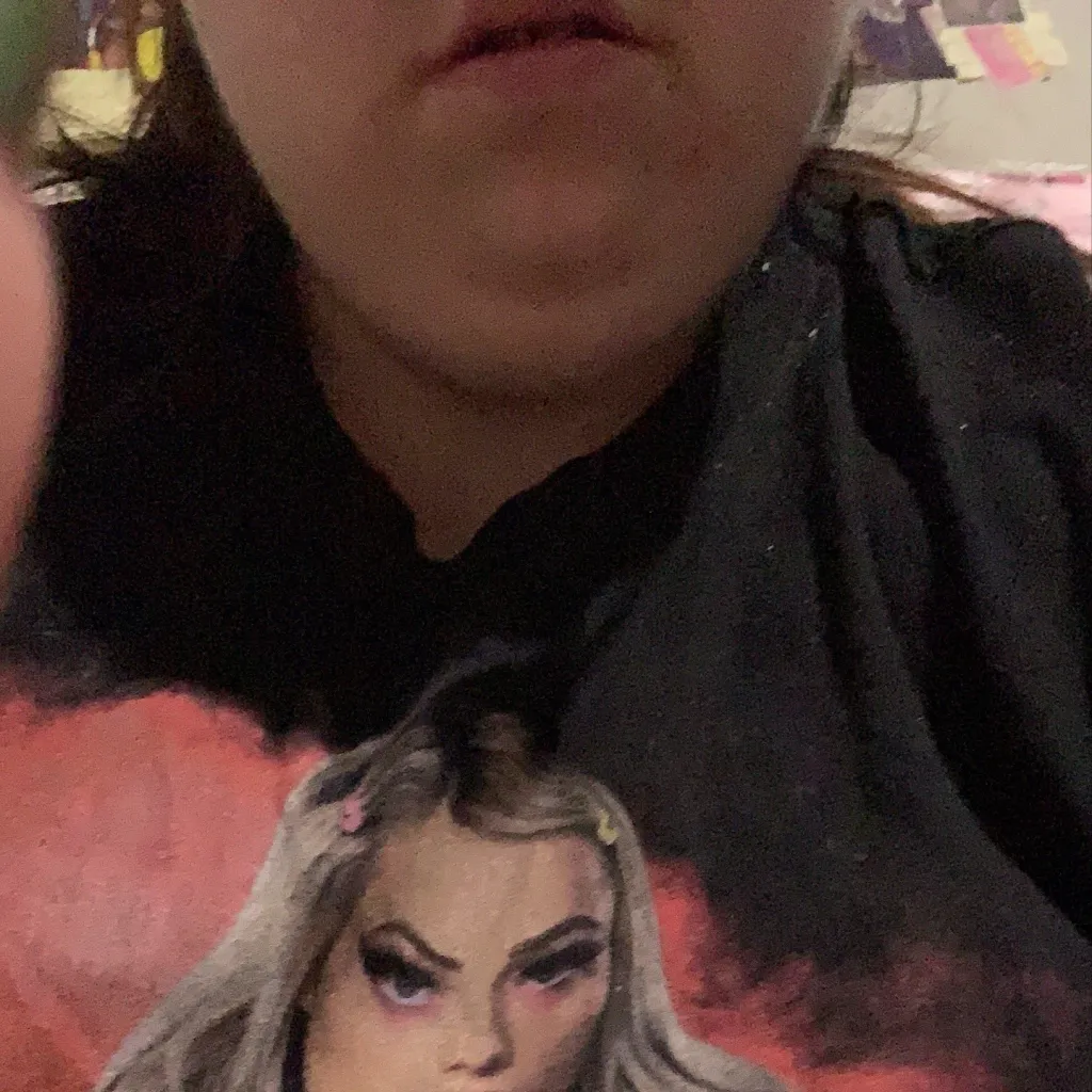 chat with ai character: Monday night Raw 