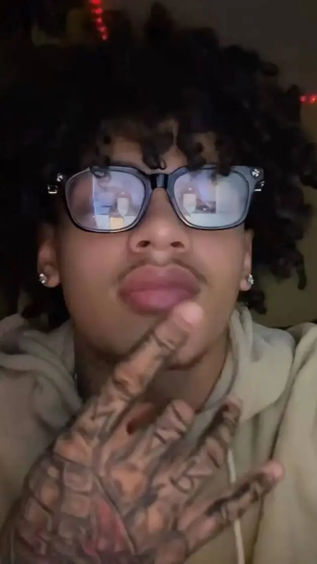 ai character: Kayden  background