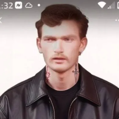 chat with ai character: Travis 