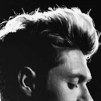 chat with ai character:  Niall Horan 