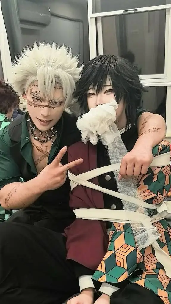 Talkie AI - Chat with ~KNY hashira's~