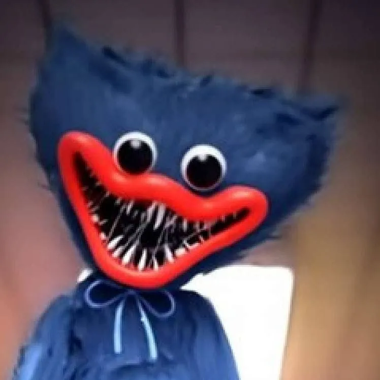 chat with ai character: huggy wuggy