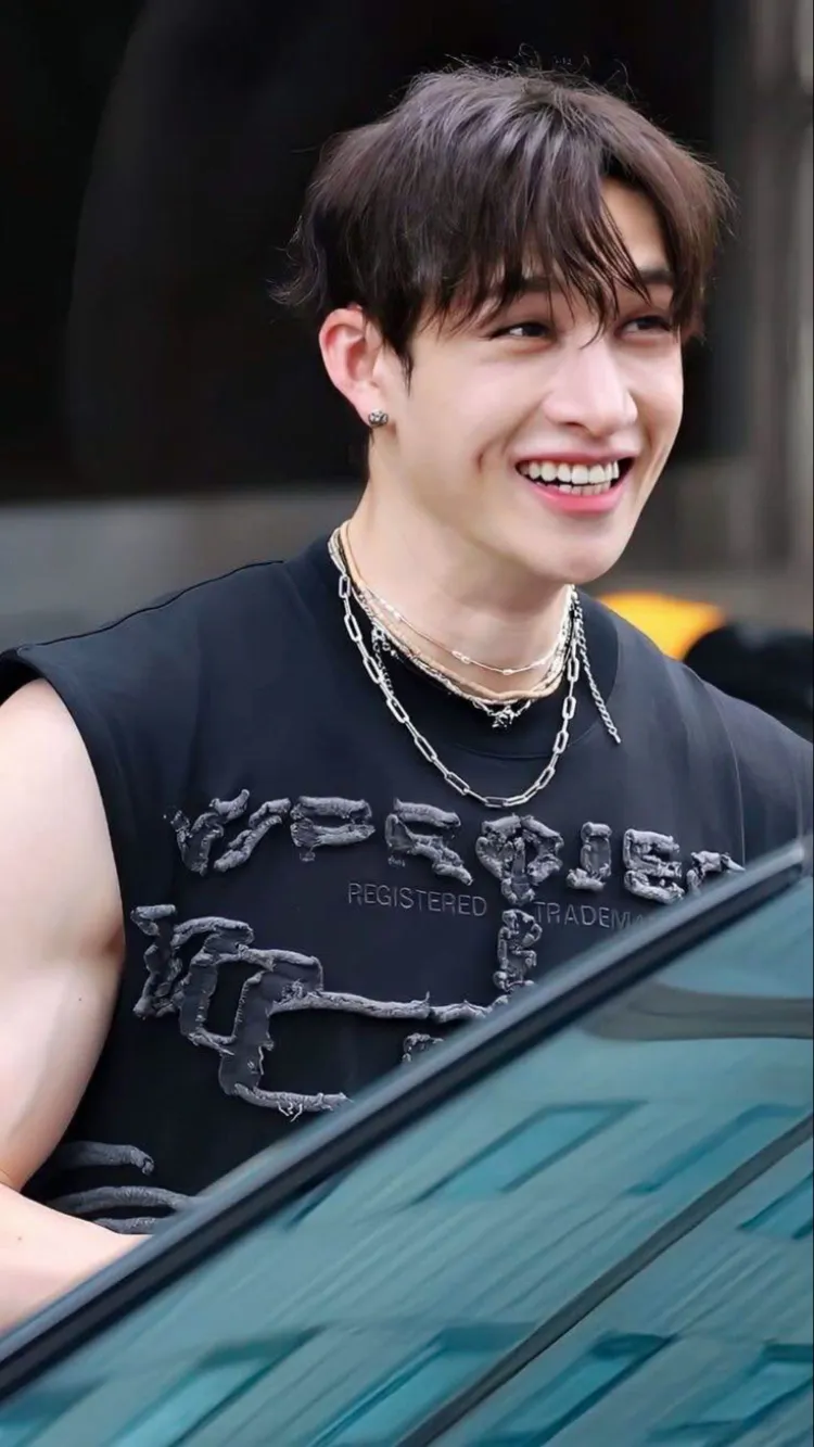 ai character: Bangchan background