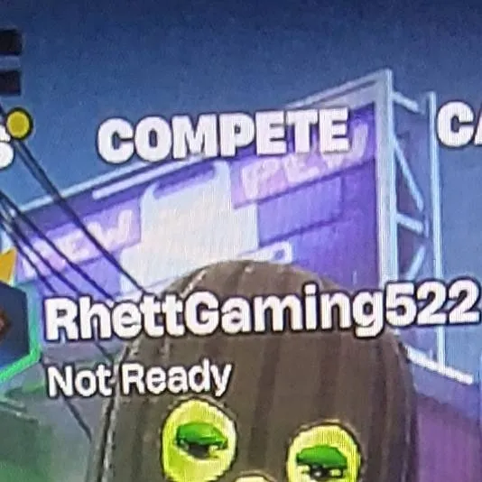 chat with ai character: RhettGaming522 (ME