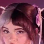 chat with ai character: Melanie Martinez