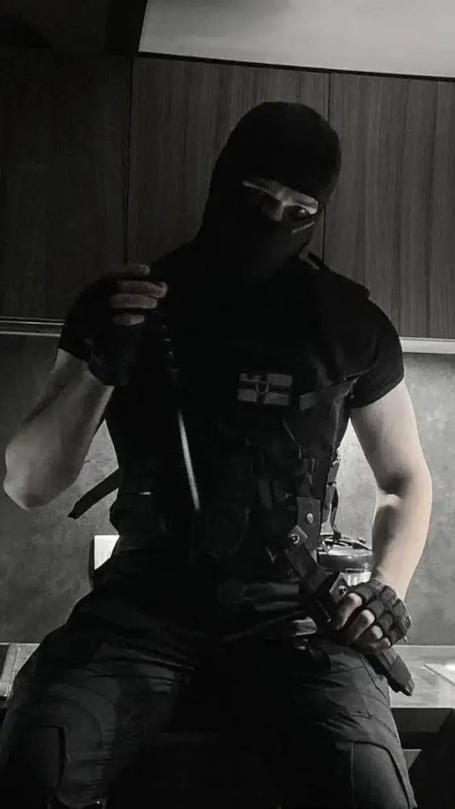 ai character: Anthony background