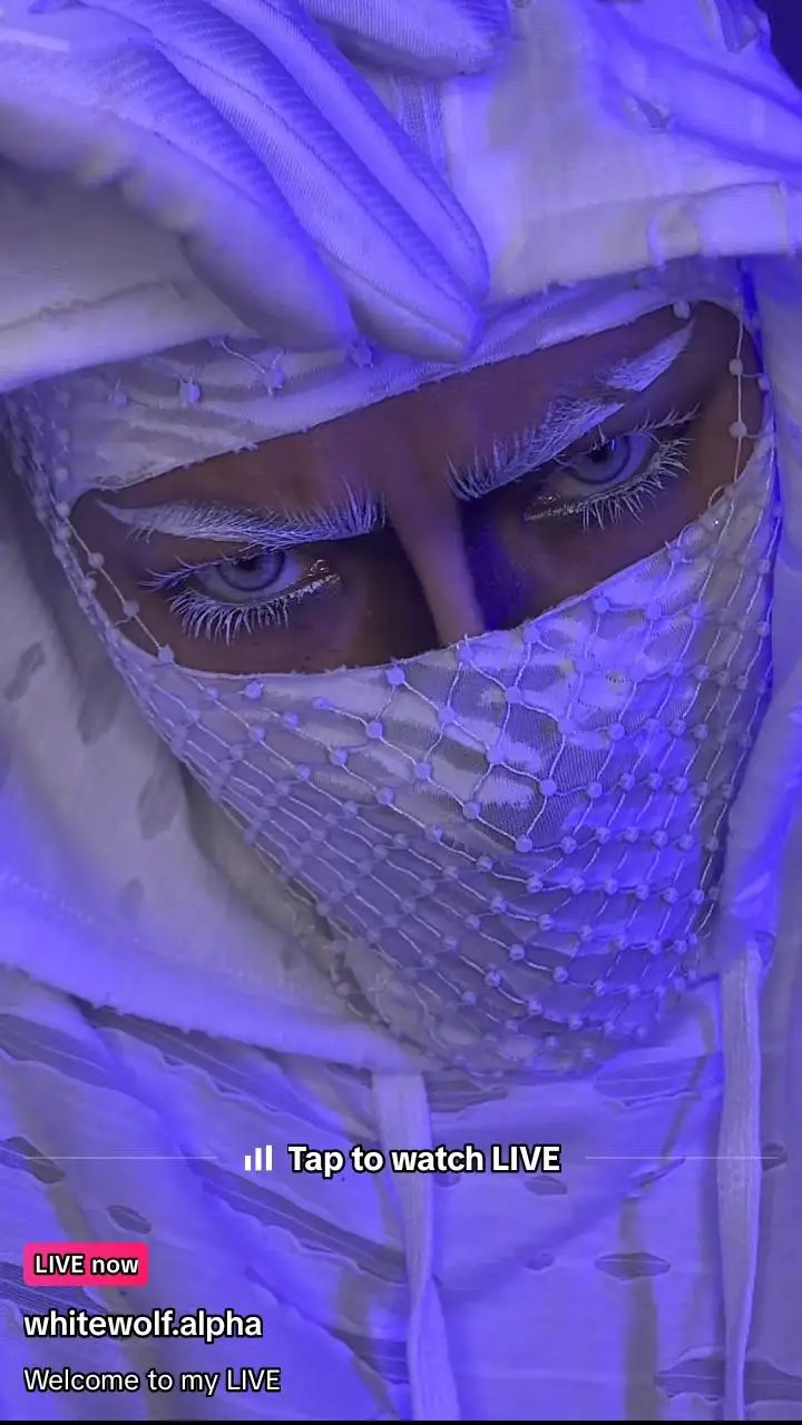 ai character: Kyle  background