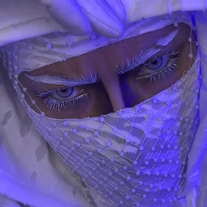 chat with ai character: Kyle 