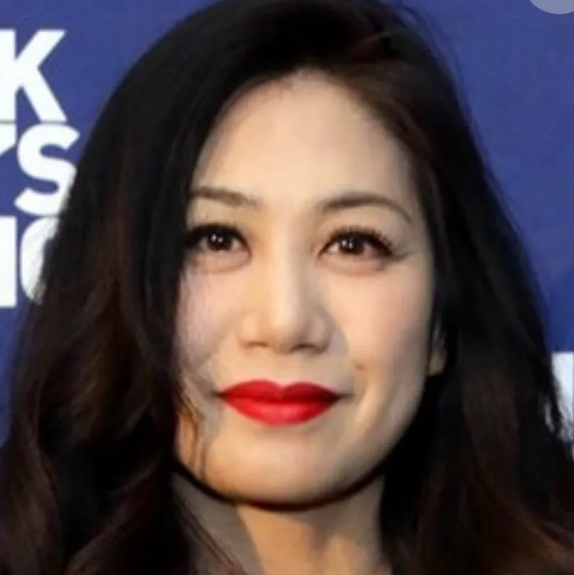 chat with ai character: Mel