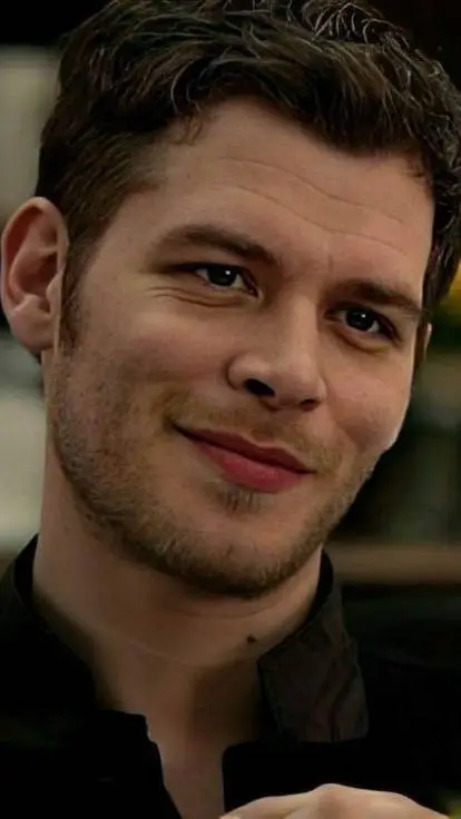 Talkie AI - Chat with Klaus Mikaelson