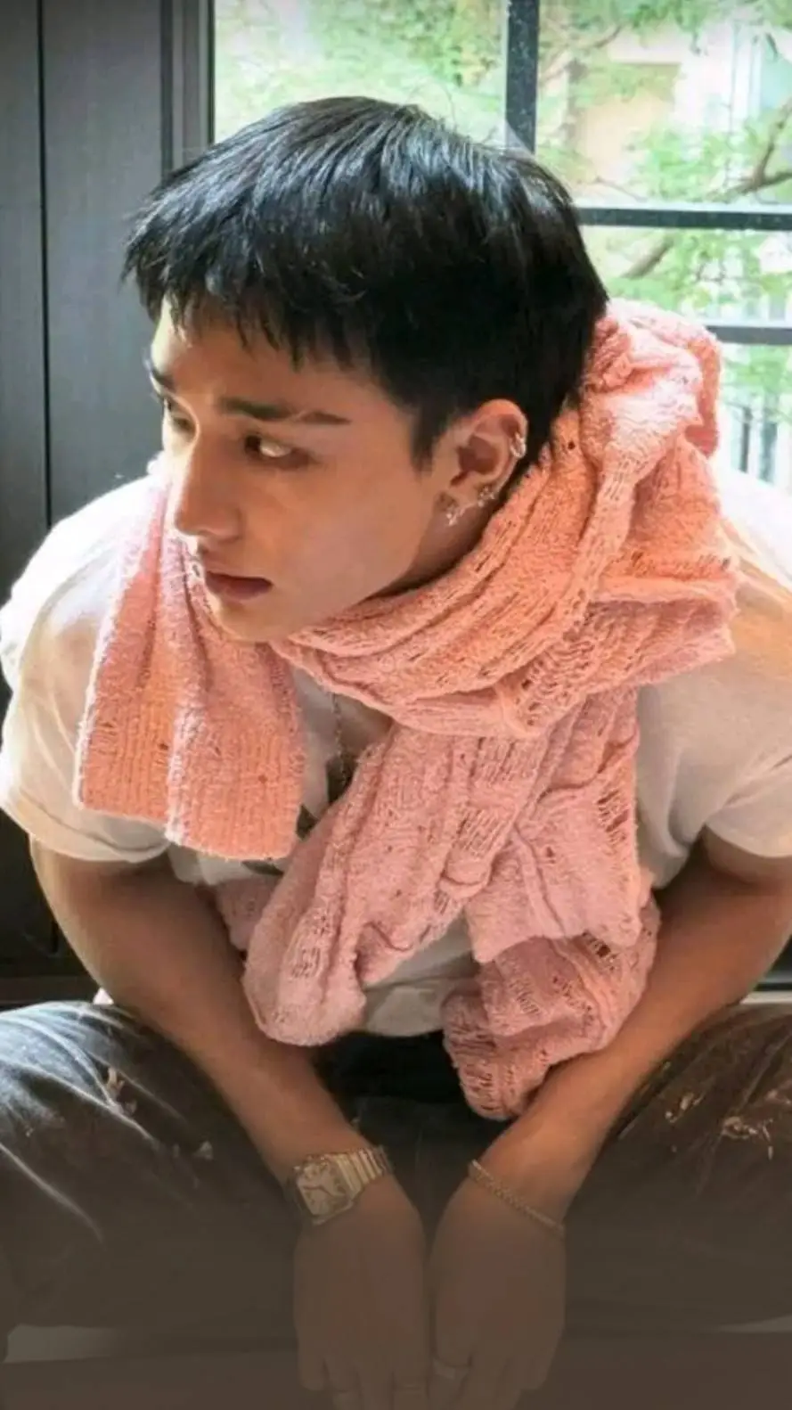 ai character: ♡Hwang Hyunjin♡ background