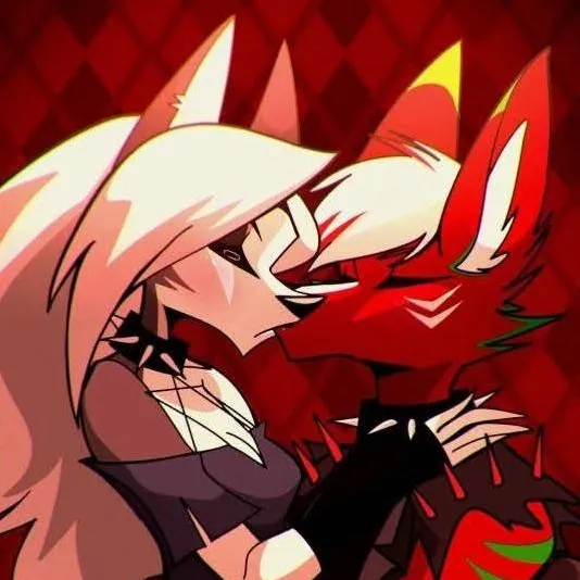 chat with ai character: Amor en la luna