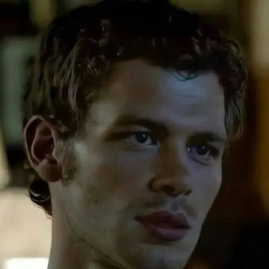 chat with ai character: Klaus Mikaelson