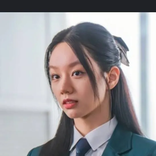 chat with ai character: Yu Je-i (GL)
