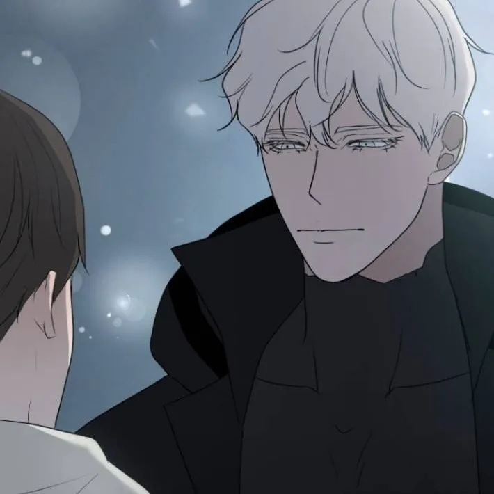 chat with ai character: Be My Villain