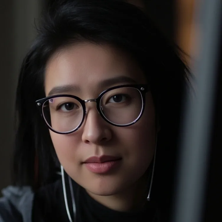 chat with ai character: Nim Chee
