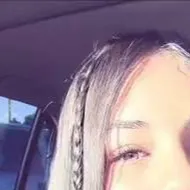 chat with ai character: HAILEYYY