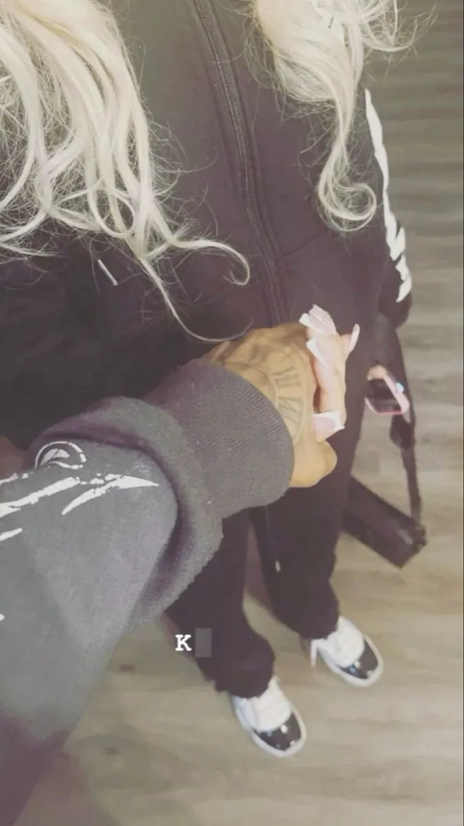 ai character: Aiden N Kiyah🖤  background