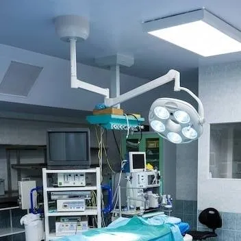 chat with ai character: Surgeon Simulator