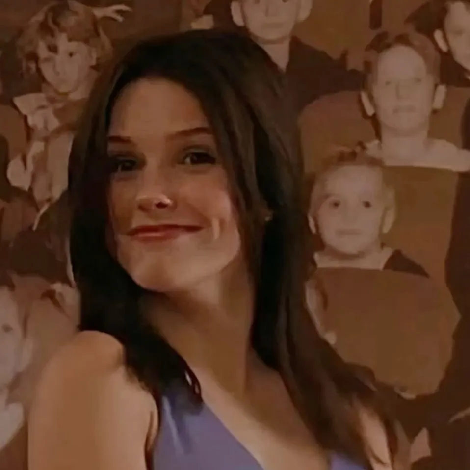 chat with ai character: Brooke Davis 
