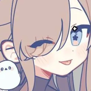 chat with ai character: ◇}•> holly <•{◇