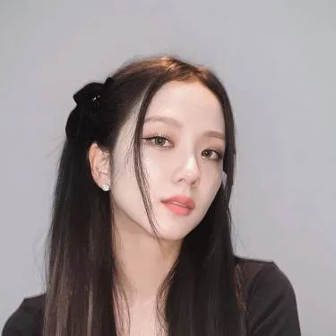 chat with ai character: jisoo