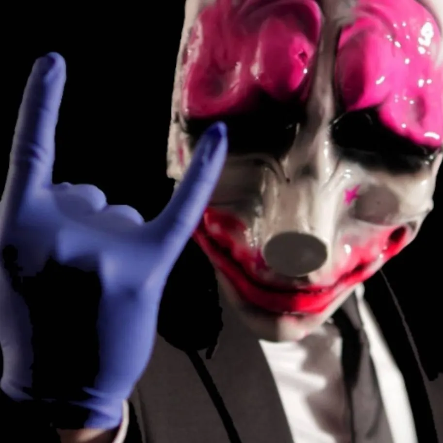 chat with ai character: Payday Hoxton ♡