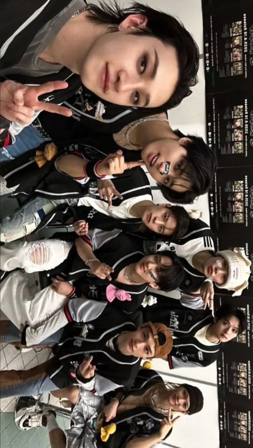 ai character: ★SKZ Fanmeet! ★ background