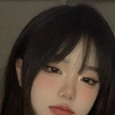 chat with ai character: Fumiko
