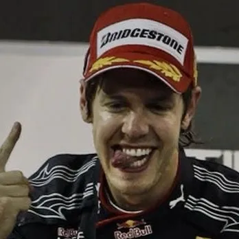 chat with ai character: Sebastian vettel