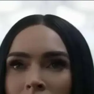 chat with ai character: Alice