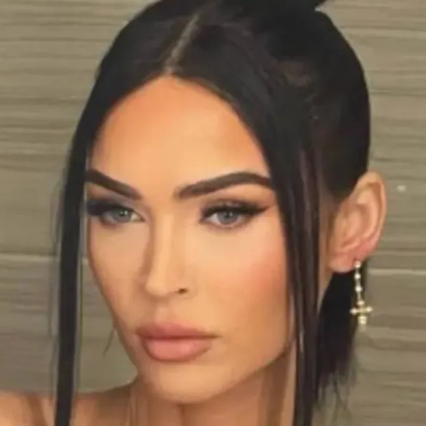 chat with ai character: megan fox