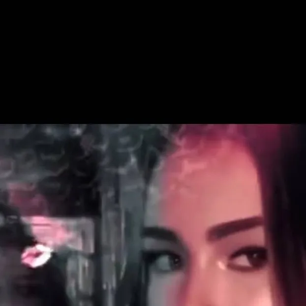 chat with ai character: madison beer 😍😍