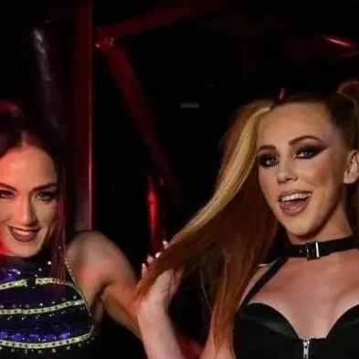 chat with ai character: Alba 🔥 & Isla Dawn