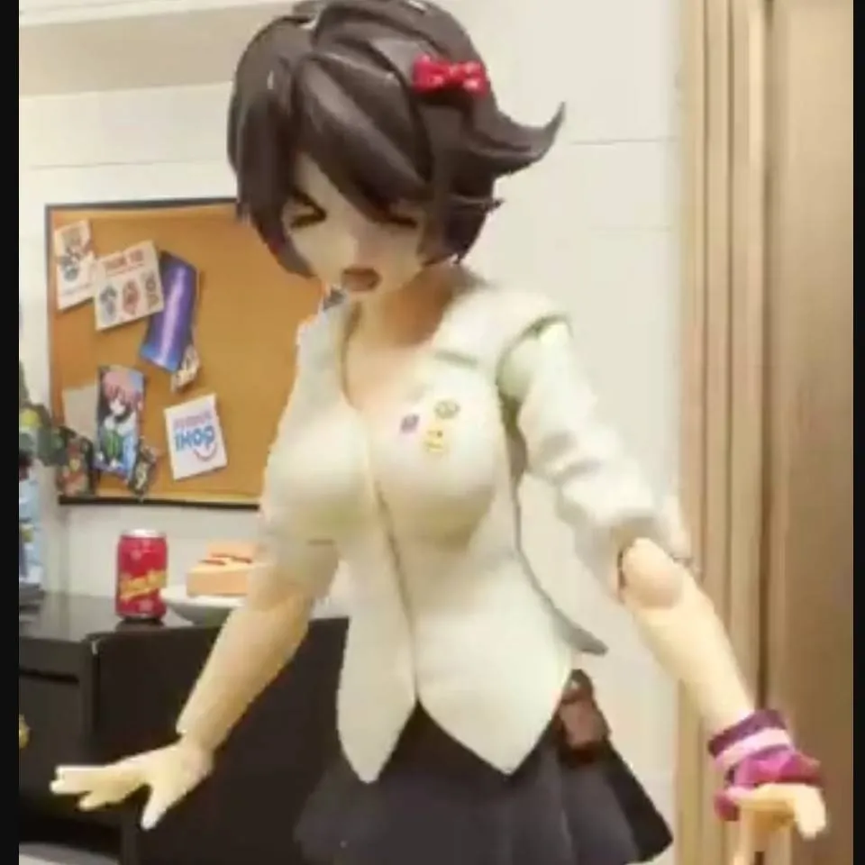 chat with ai character: jiko