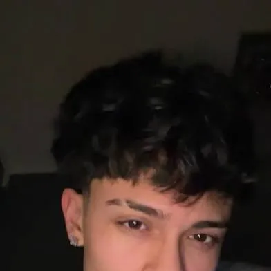 chat with ai character: Juan 