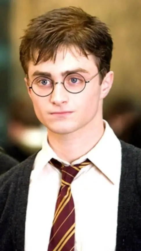 ai character: Hogwarts background