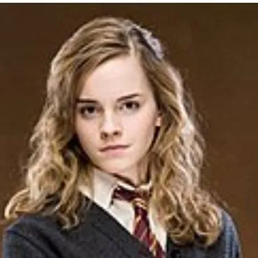 chat with ai character: Hogwarts