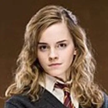 chat with ai character: hogwarts