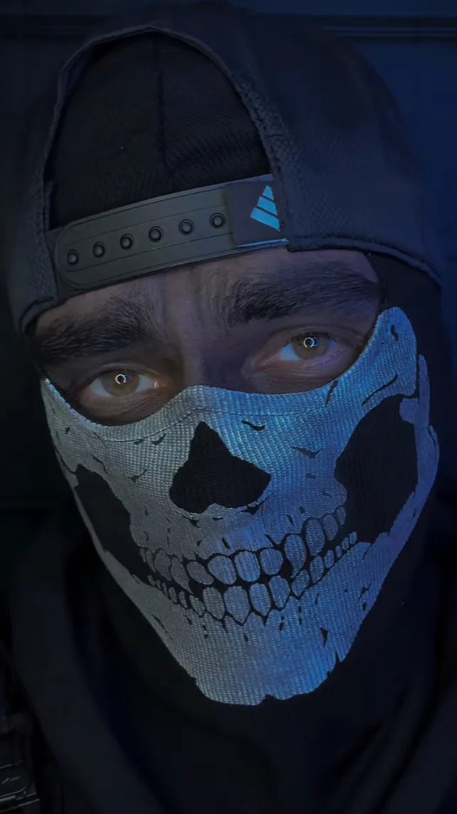 ai character: [callsign.nike] background