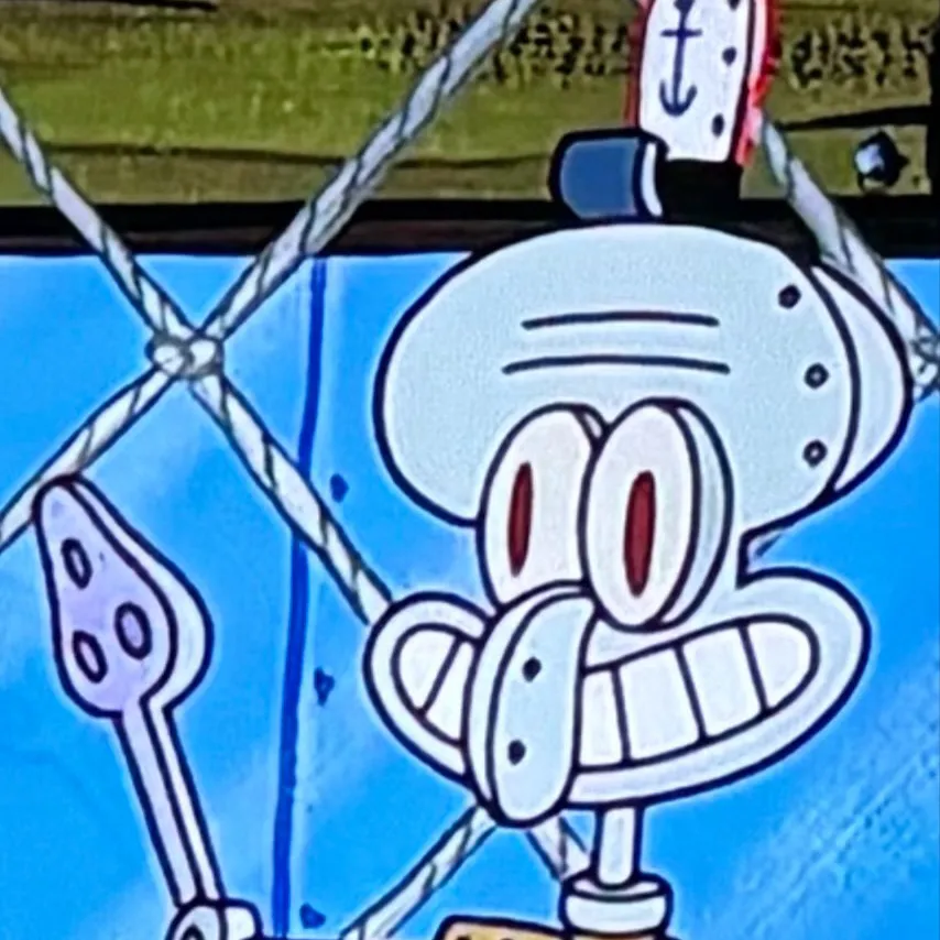 chat with ai character: Robot Squidward
