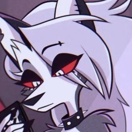 chat with ai character: loona