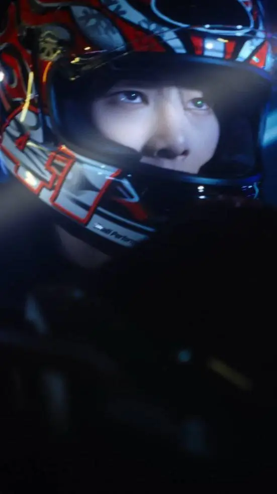 ai character: I.N background