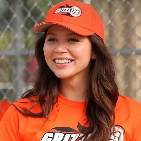 chat with ai character: Lucy chen