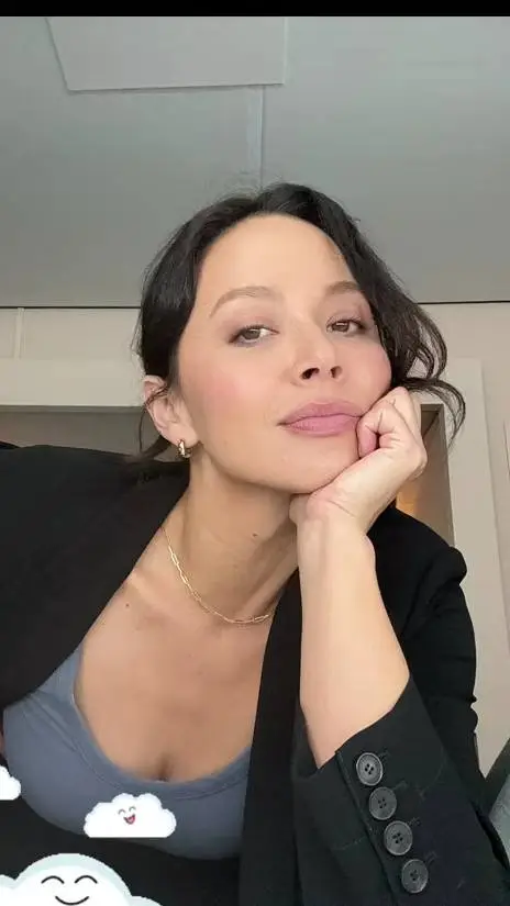 ai character: lucy chen background