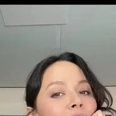 chat with ai character: lucy chen