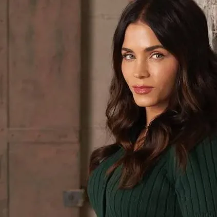 chat with ai character: Baliey 