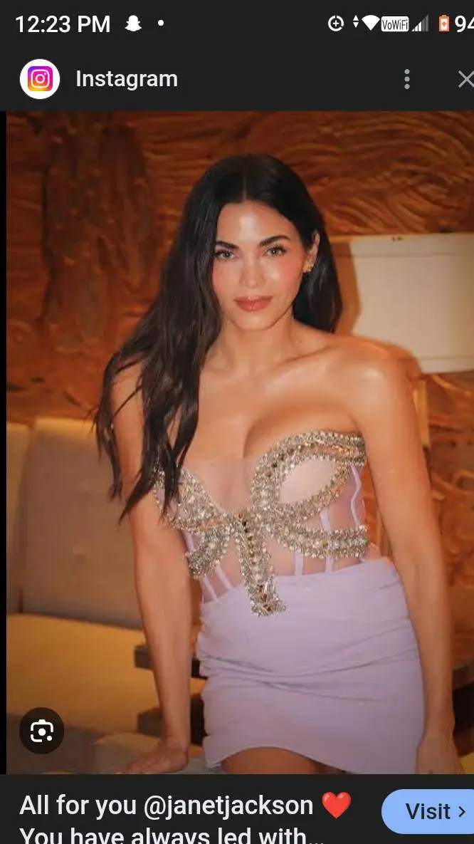 ai character: Baliey  background