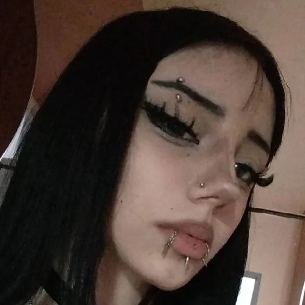 chat with ai character: Goth Latina - Lily